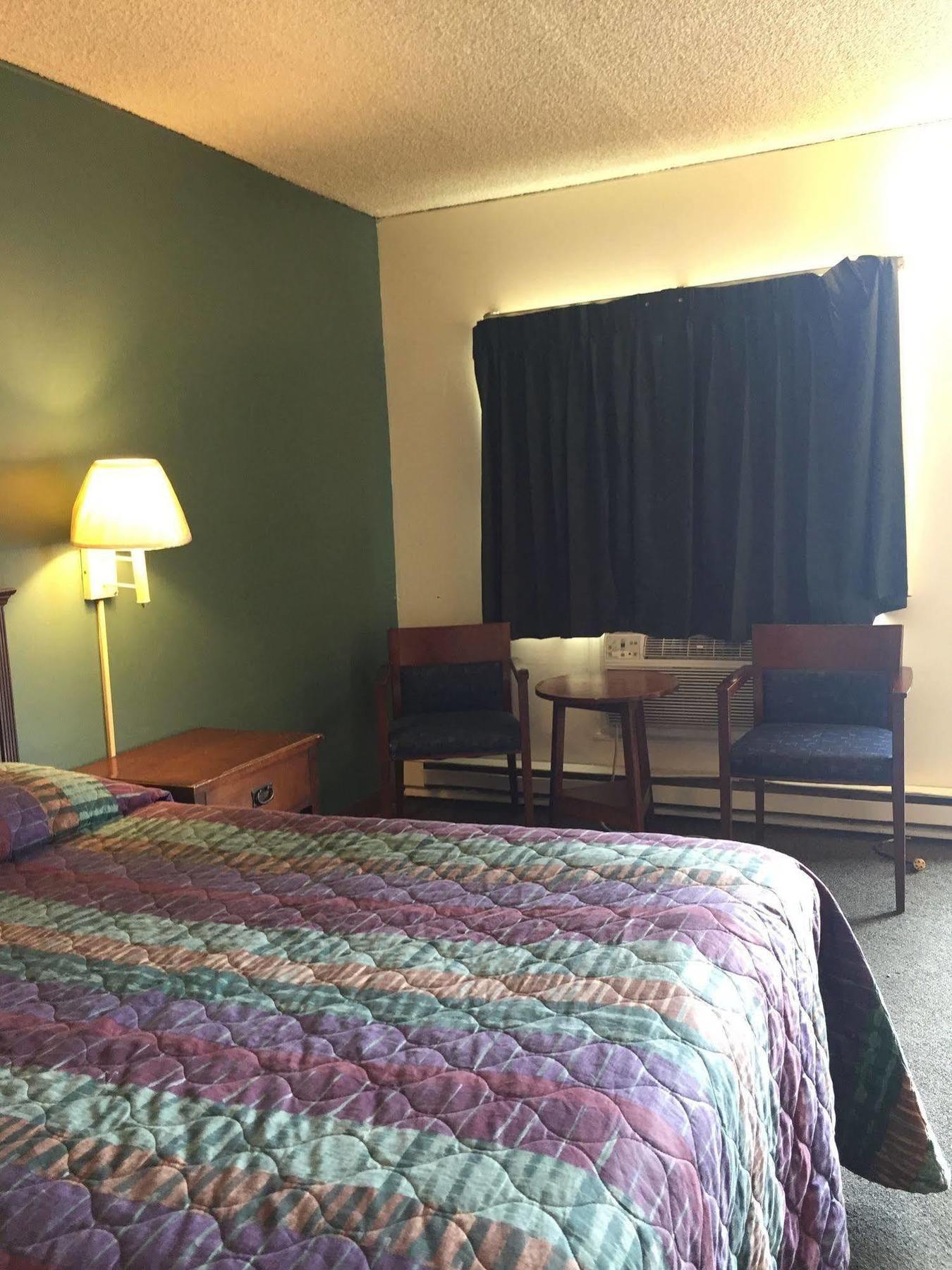 Hudson Plaza Motel Bayonne Jersey City Exterior photo